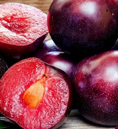 Ameixa vermelha de São João