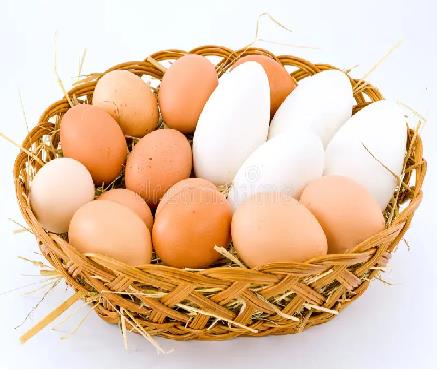 Ovos semi-biológicos de galinhas e patas  3,00€/Dúzia