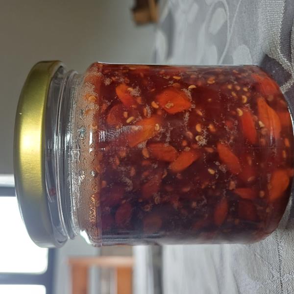 Compota de bagas goji e frutos vermelhos